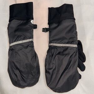 Lululemon Athletica Black Mittens